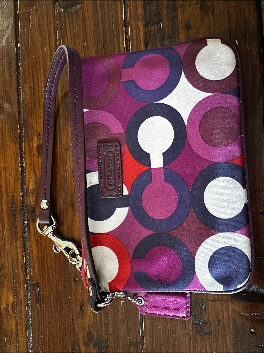 Coach Madison Wristlet Multi/Violet Circle Print Circa 2010